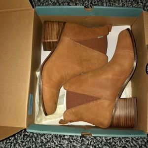 Tan Leather TOMS Esme Boots